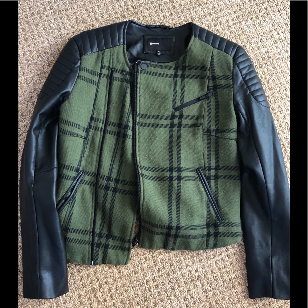 faux leather jacket w pattern
